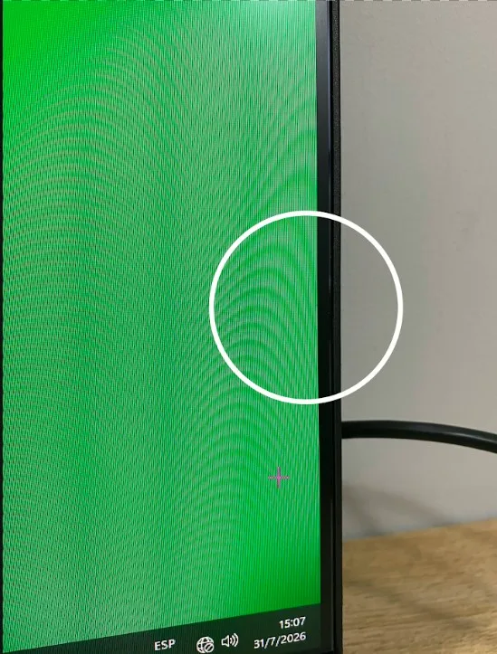 Monitor Asus VA24E 24 Pulgadas 1 PIXEL QUEMADO PARTE DERECHA INFERIOR (Outlet)