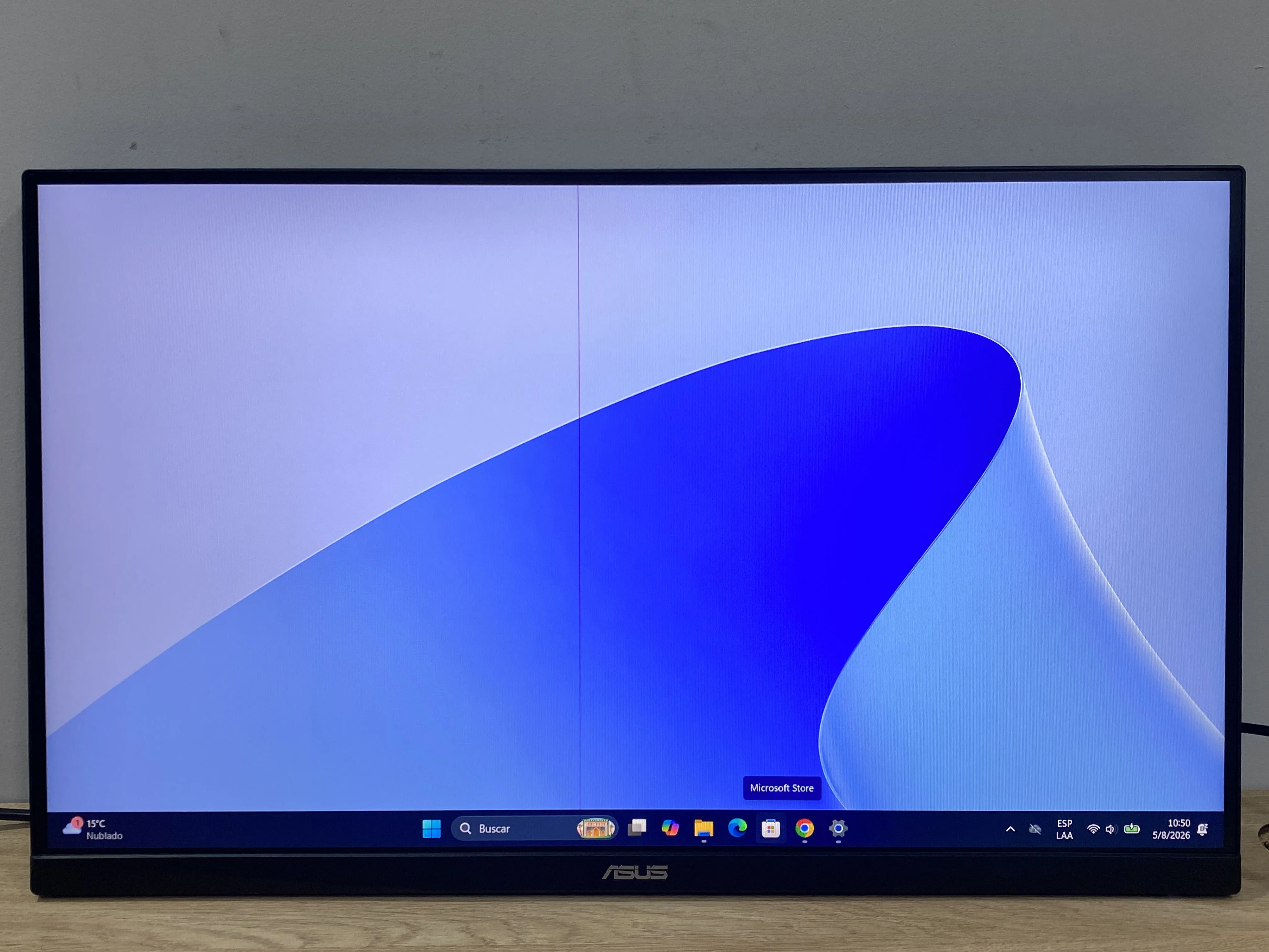Monitor Asus VG279Q3A-J 27 Pulgadas Linea de pixel vertical en centro de pantalla (Outlet)
