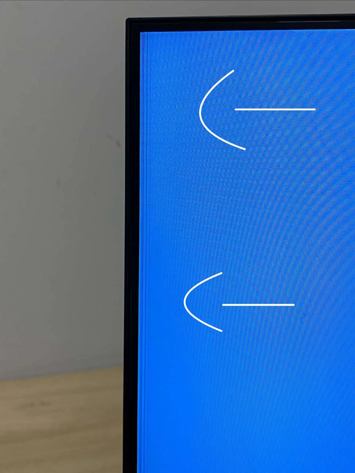 Monitor Samsung T35F 24 Pulgadas LINEA DE PIXEL VERTICAL LADO IZQUIERDO PANTALLA (Outlet)