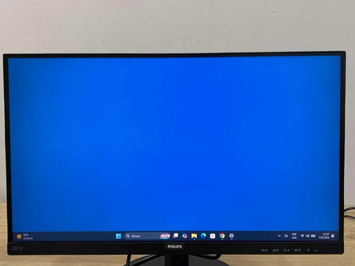 Monitor Philips 221V8/77 22 Pulgadas Caja Dañada (Outlet)