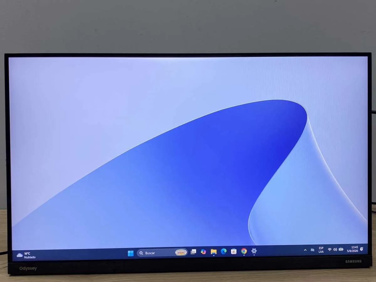 Monitor Samsung LS24BG300 23,8 Pulgadas 144hz 2 PIXEL QUEMADOS EN PANTALLA LADO IZQUIERDO (Outlet)