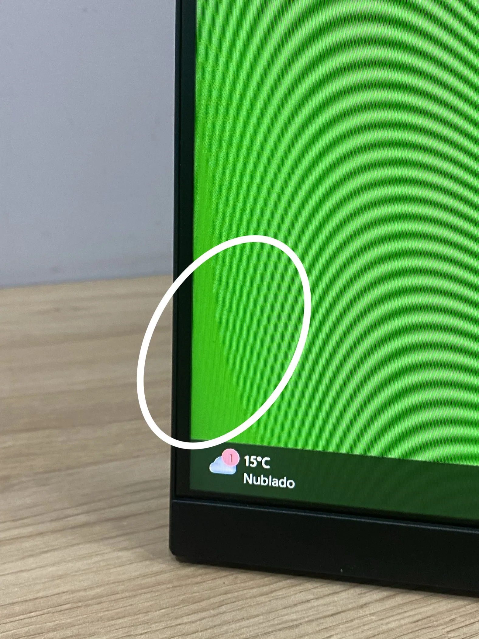Monitor ViewSonic VA240-H 24 Pulgadas 1 PIXEL QUEMADO LADO IZQUIERDO INFERIOR PANTALLA (Outlet)