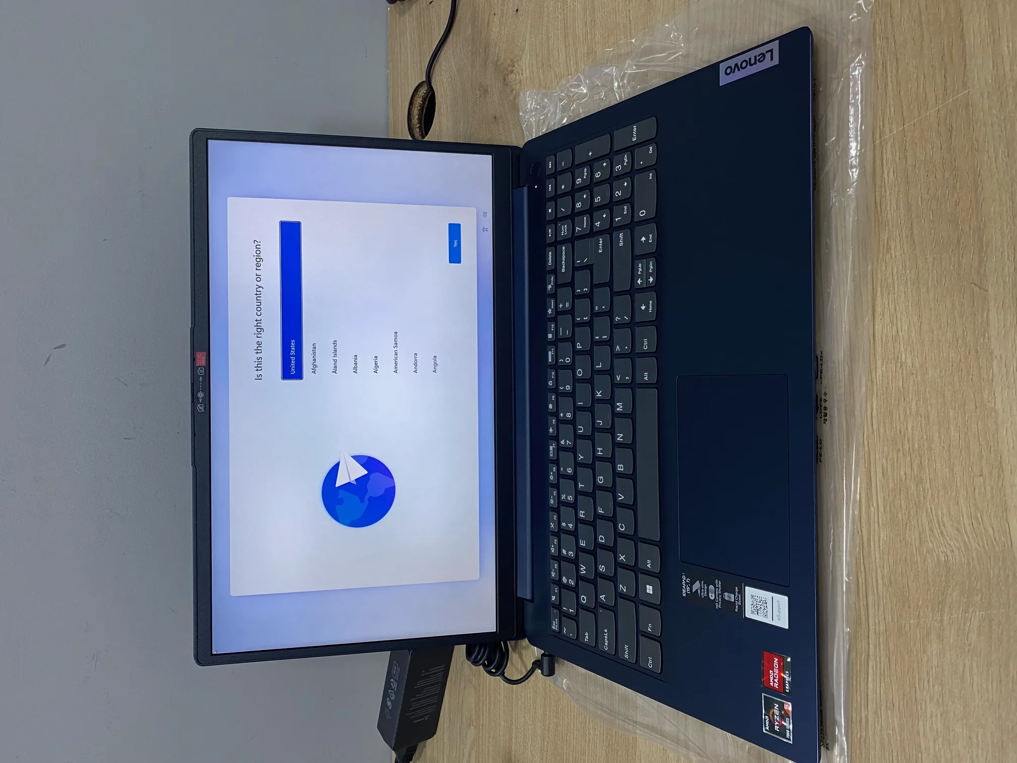 Notebook Lenovo IdeaPad 1 15AMN7 15.6