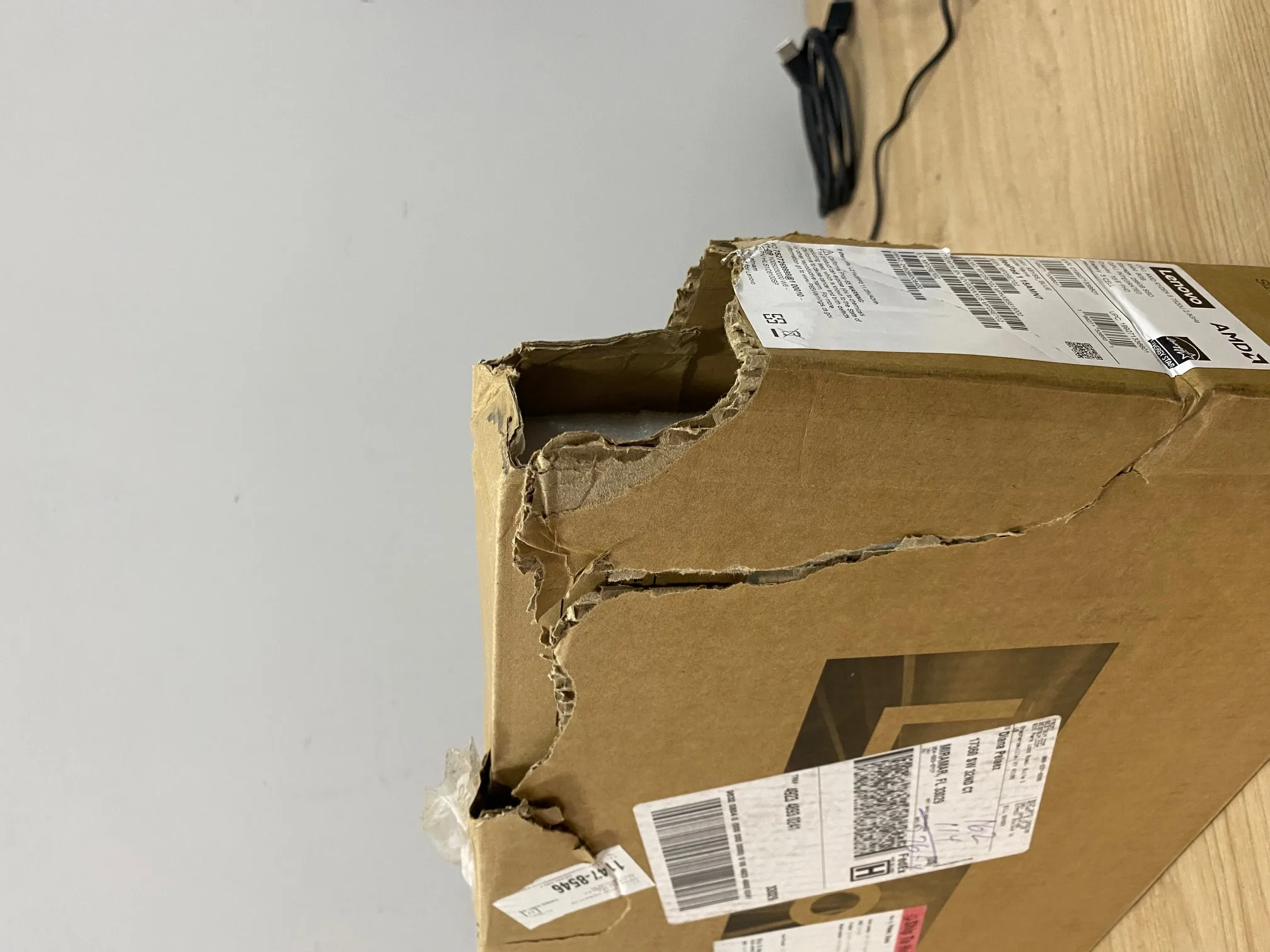 Notebook Lenovo IdeaPad 1 15AMN7 15.6