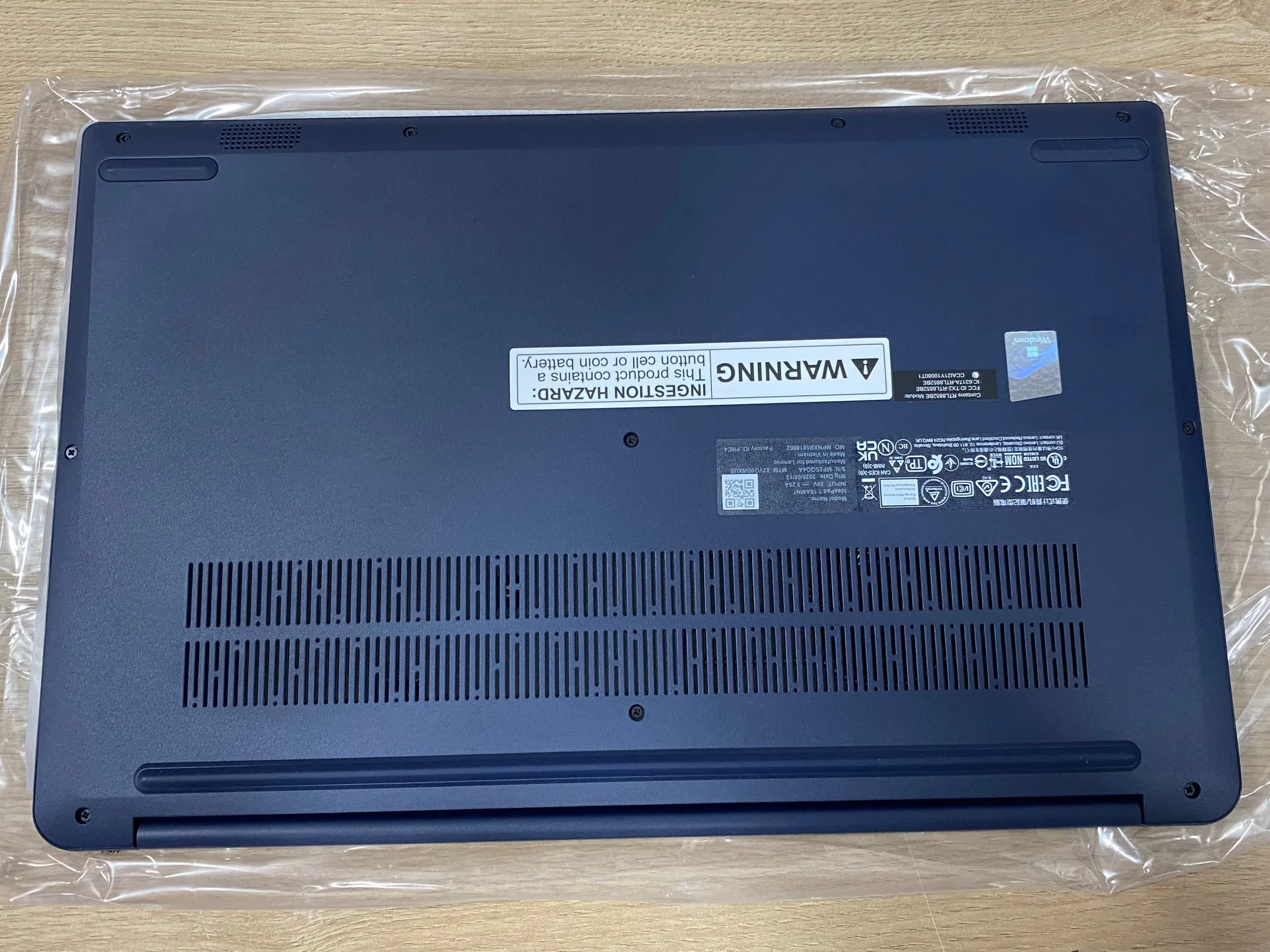 Notebook Lenovo IdeaPad 1 15AMN7 15.6