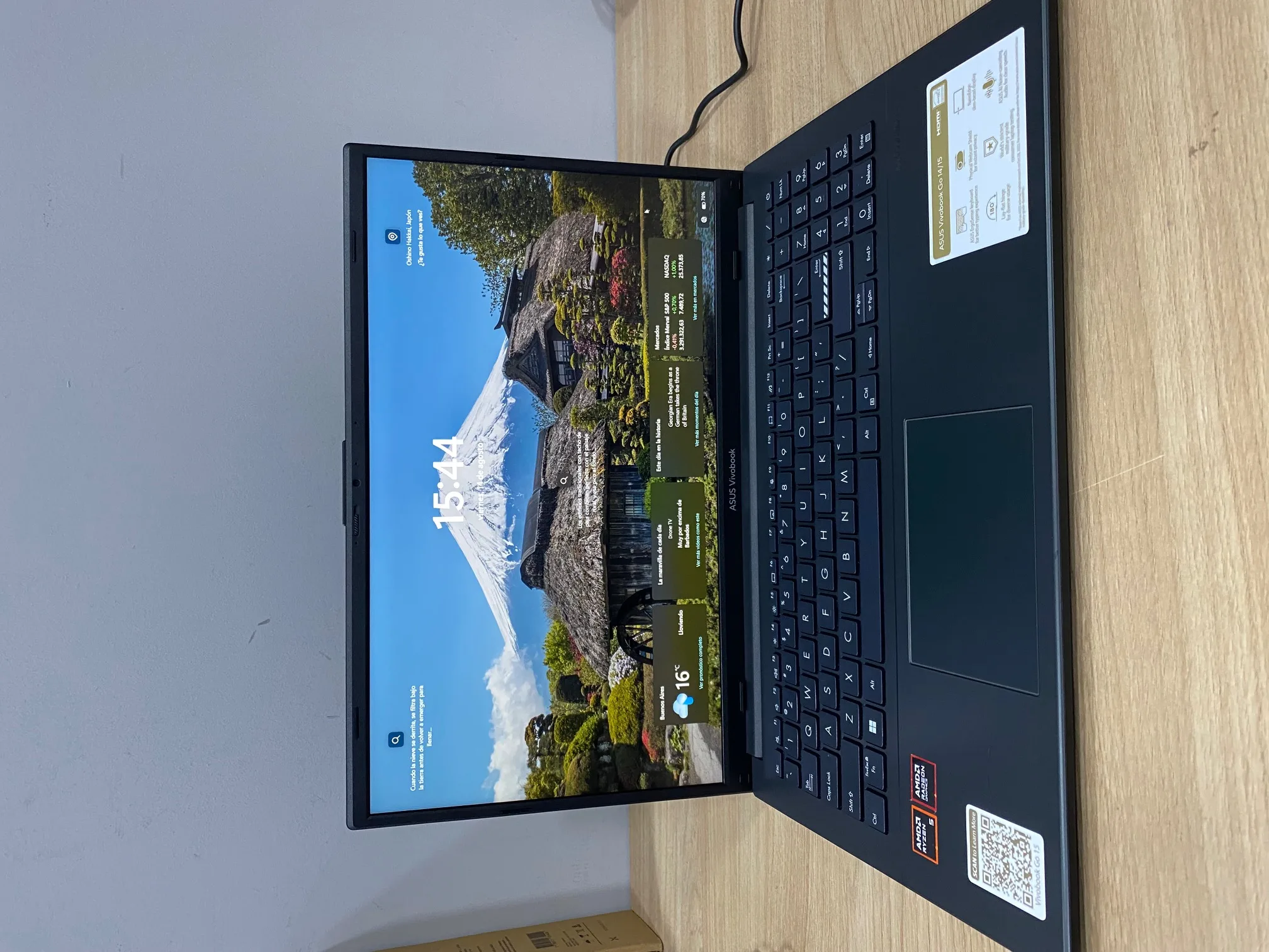 Notebook Asus E1504F 15.6
