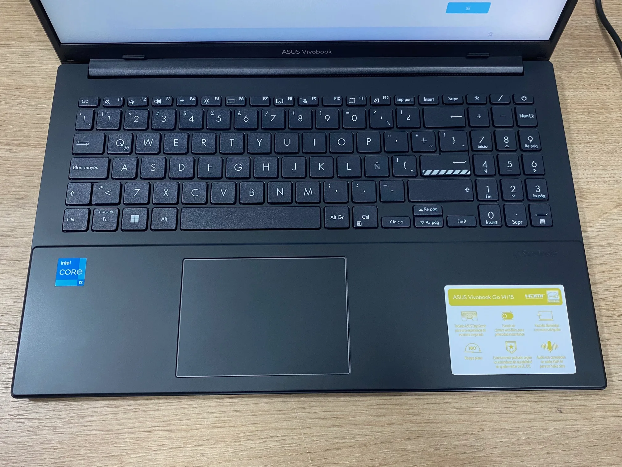 Notebook Asus E1504G 15.6