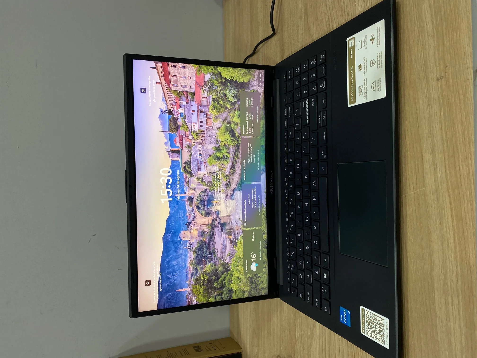 Notebook Asus E1504G 15.6